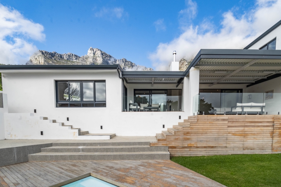 4 Bedroom Property for Sale in Camps Bay Western Cape
